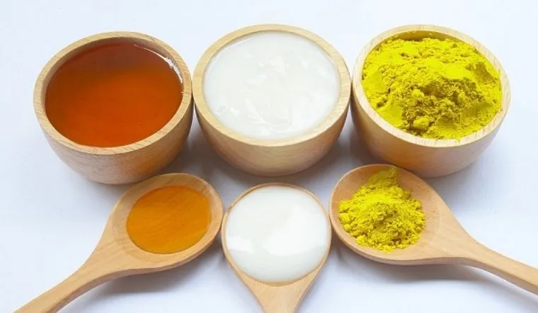 TÁC DỤNG CỦA MẶT NẠ TINH BỘT NGHỆ. CÁCH HƯỚNG DẪN LÀM MẶT NẠ TINH BỘT NGHỆ ĐƠN GIẢN TẠI NHÀ 21 Image 93